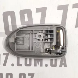 Ручка внутр. Mazda Premacy (99-05) 1.8 Бензин передня ліва фото 2