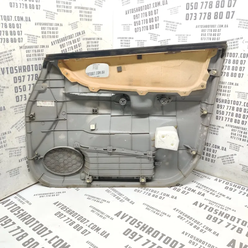 Карта Mazda Premacy (99-05) 1.8 перед ліва OEM c101450j04
