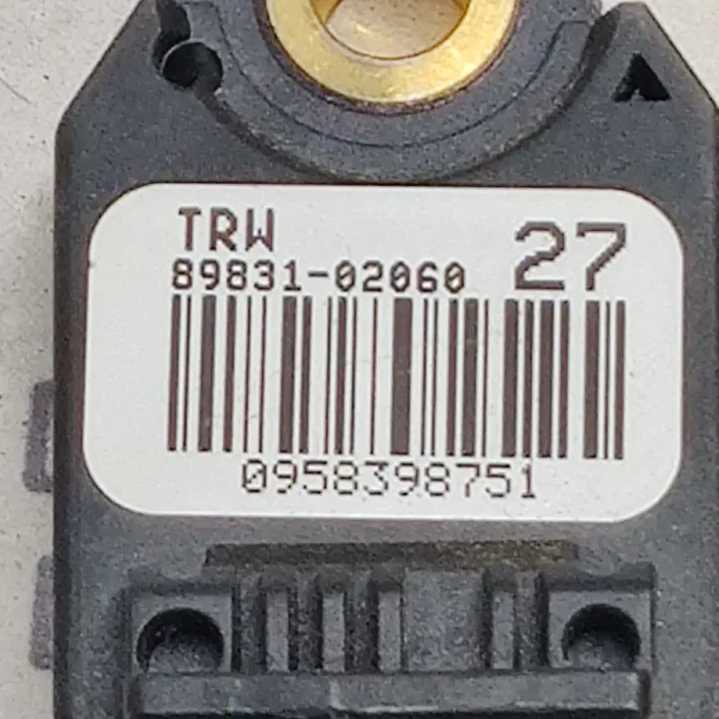 Датчик удару Toyota Corolla (06-13) 1.6 перед лів 8983102060