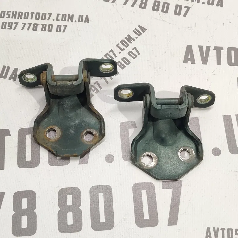 Дверна завіса Mazda Premacy (99-05) 1.8 Бензин передня права