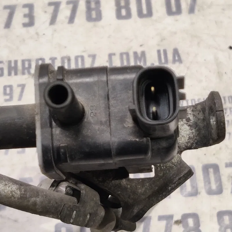 Клапан вакуумний Toyota Corolla (06-13) 1.6 OEM 9091012276