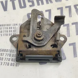 Замок капота Mazda Premacy (99-05) 1.8 бензин передній фото 3