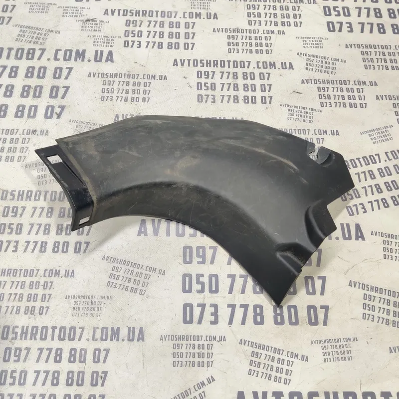 Накладка Mitsubishi Outlander XL 06-12 2.0D Пр. OEM 7217a020
