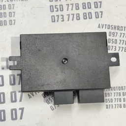 Блок фаркопа VW Touareg 2010-2018 3.0 Diesel OEM 7L0907383G фото 2