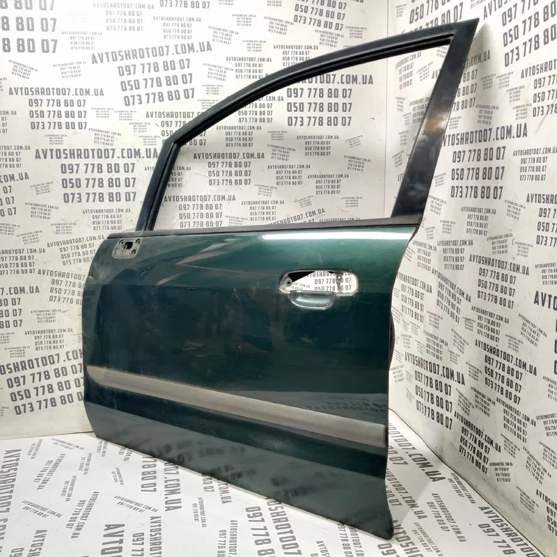 Двері Mazda Premacy (99-05) 1.8 Бензин передні ліві