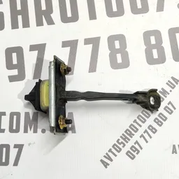 Обмежувач дверей Mazda Premacy (99-05) 1.8 Бензин зад. прав.