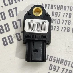 Датчик удару Toyota Corolla (06-13) 1.6 перед лів 8983102060