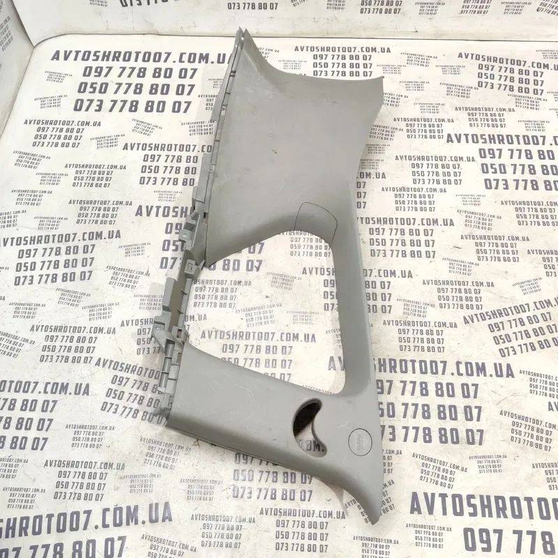 Накладка задня ліва Mitsubishi Outlander XL 06-12 7230a051ha