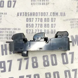 Блок кнопок Mitsubishi Outlander 06-12 2.0D лів OEM 8608a185 фото 3