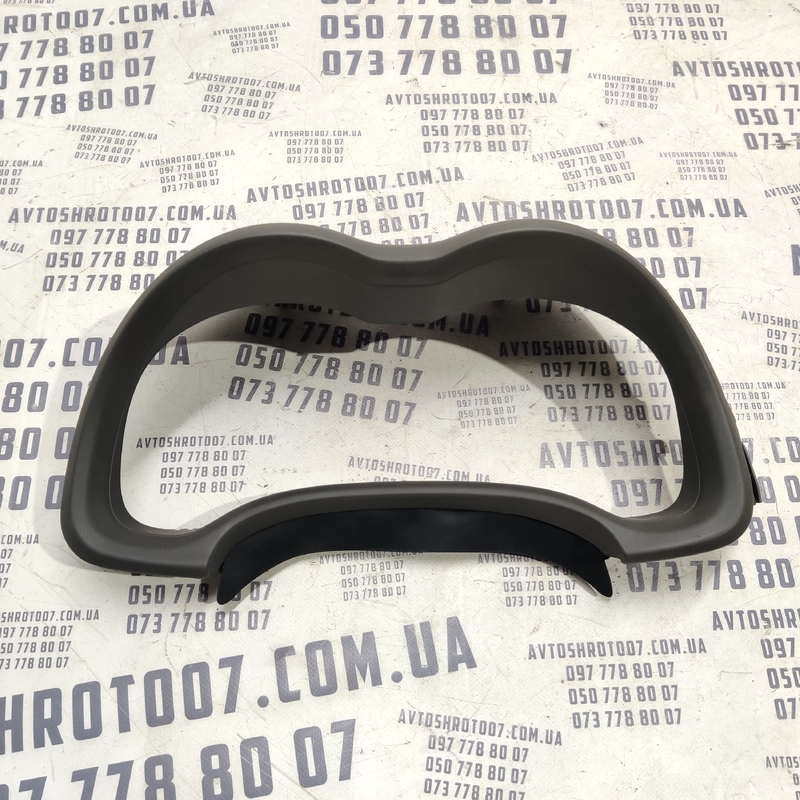 Накладка салону Toyota Corolla 06-13 1.6 Бенз OEM 5541012a20