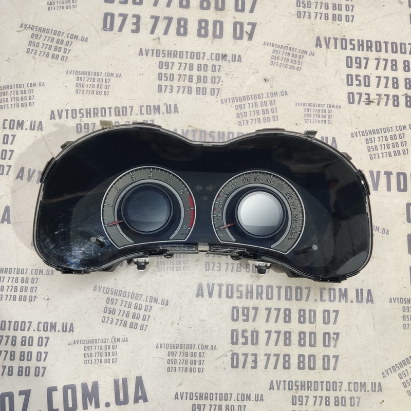 Панель приладів Toyota Corolla (06-13) 1.6 Бензин 8380002p72