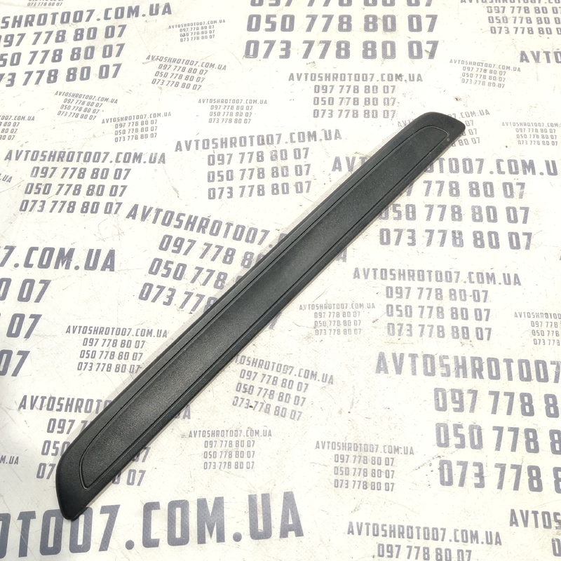 Накладка порога Toyota Corolla 06-13 1.6 Бенз OEM 6791112080