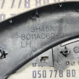 Накладка Mitsubishi Outlander XL 06-12 2.0D Ліва 8011a0693 фото 4
