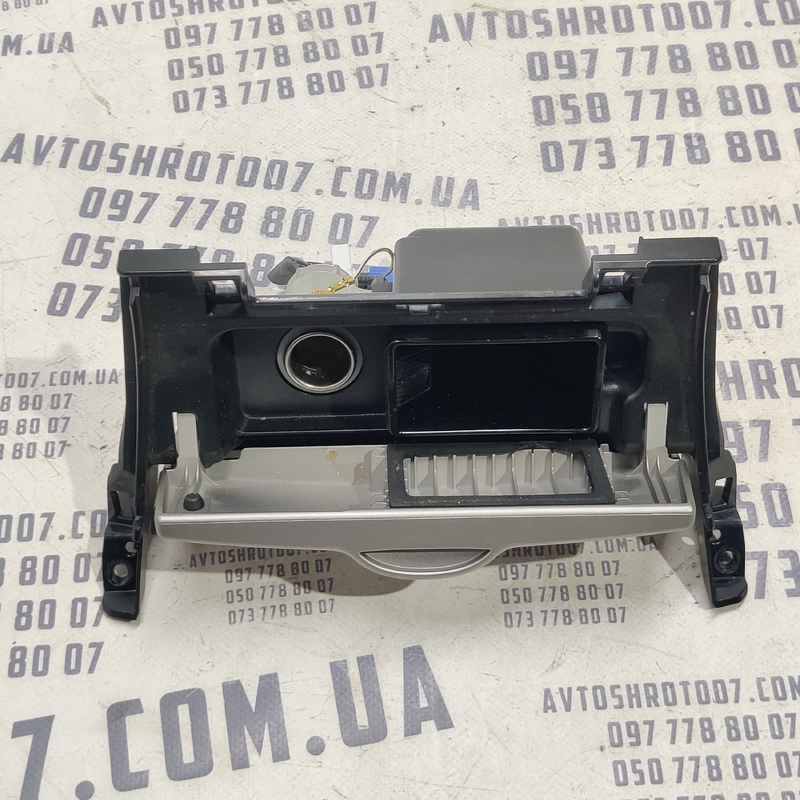 Накладка салону Toyota Corolla (06-13) 1.6 OEM 5544012100 фото 2
