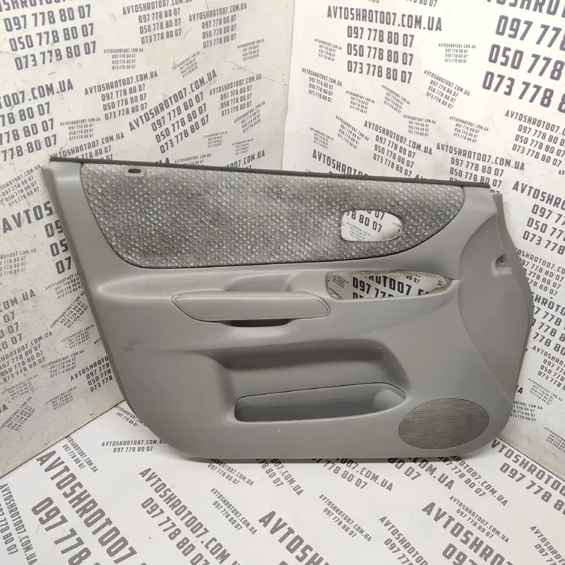 Карта Mazda Premacy (99-05) 1.8 перед ліва OEM c101450j04