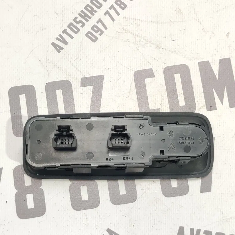 Блок кнопок Peugeot 807 (02-14) 2.2 HDI Пн Лв OEM 14957520xt