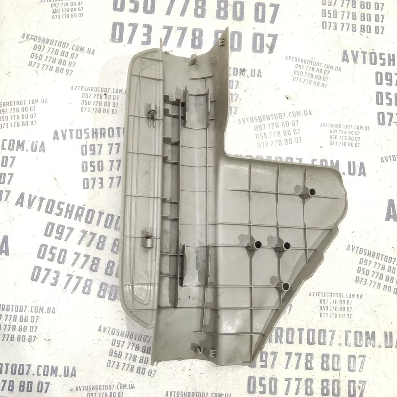 Накладка порога Toyota Corolla 06-13 1.6 пр. OEM 6791712140