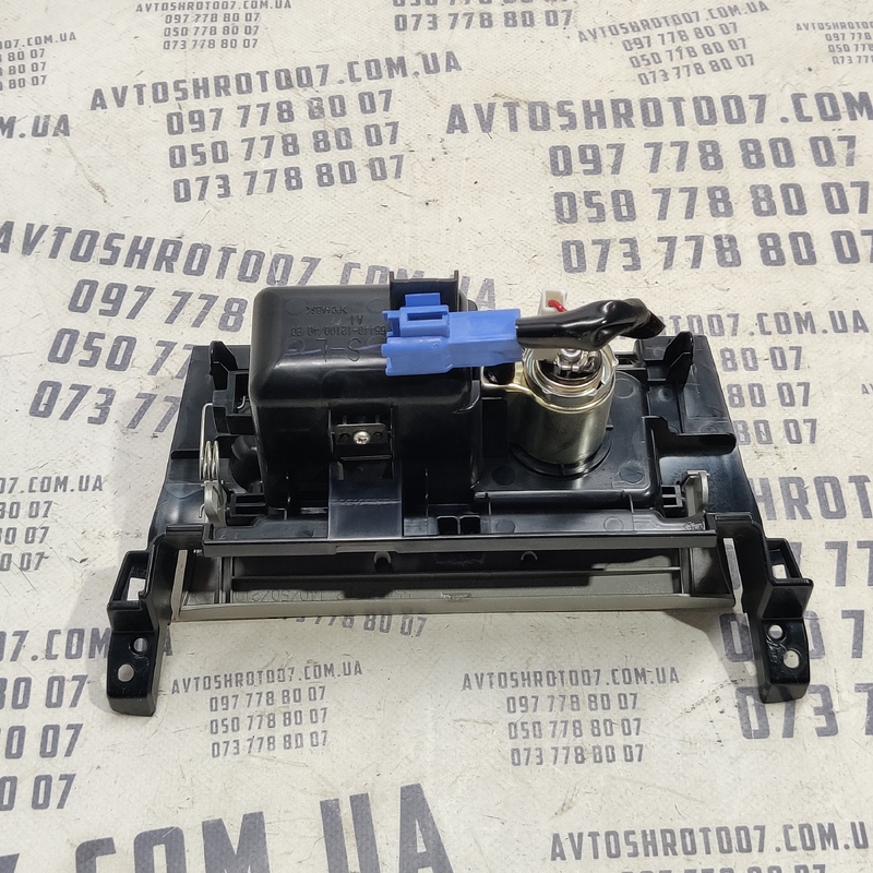Накладка салону Toyota Corolla (06-13) 1.6 OEM 5544012100