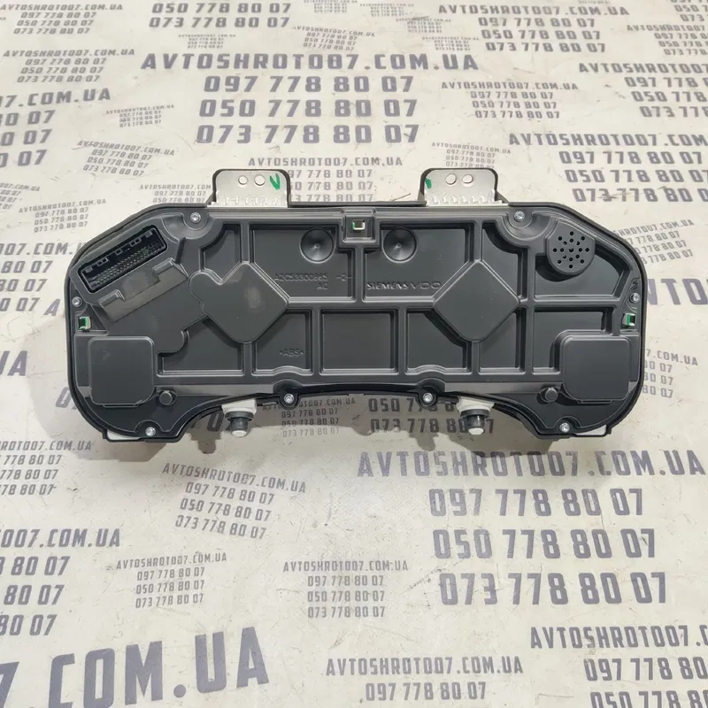 Панель приладів Toyota Corolla (06-13) 1.6 Бензин 8380002p72