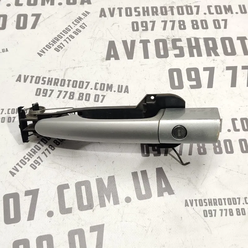 Ручка Peugeot 807 02-14 2.2 HDI передня ліва OEM 1487119080