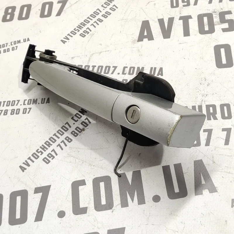 Ручка Peugeot 807 02-14 2.2 HDI передня ліва OEM 1487119080