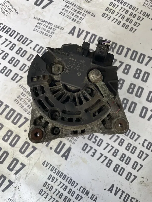 Генератор Nissan Qashqai J10 (06-13) 1.5 dCi OEM 124525082