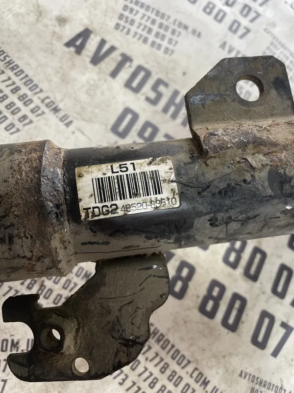 Амортизатор Toyota Camry 40 (06-11) 2.4 перед лів 4852033510
