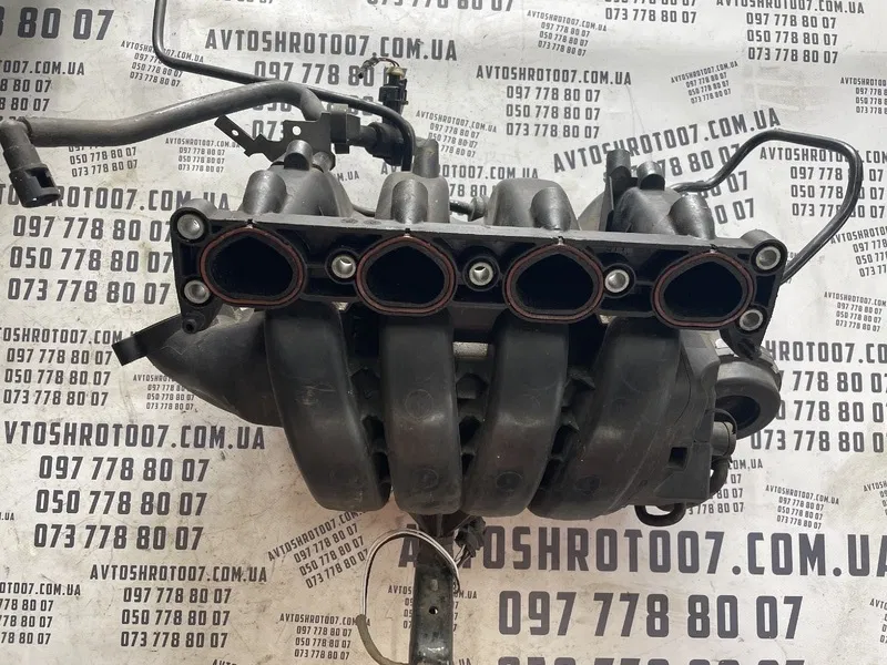 Впускний колектор Opel Vectra C (02-08) 1.8 OEM 2900313849