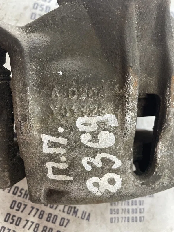 Супорт Jaguar X-Type (01-09) 2.1 V6 пер.прав. OEM 0204y01129