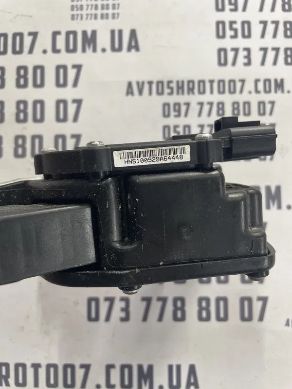 Педаль газу Hyundai Sonata (09-14) OEM 327003Q110