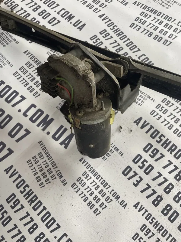 Трапеція двірників Audi A6 C4 (94-97) перед. OEM G8808241FD2