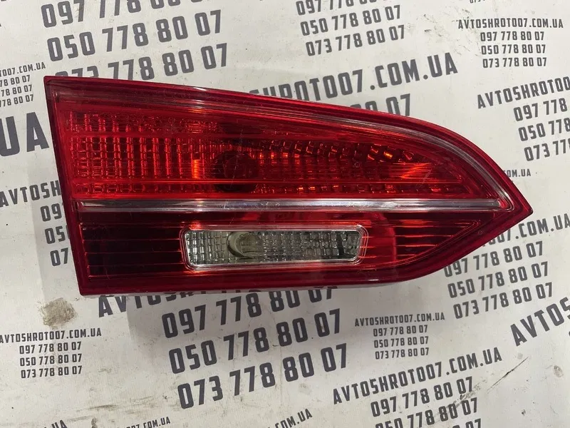 Ліхтар задній Hyundai Santa Fe (12-18) лівий OEM 924054Z0L