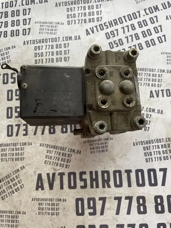 Блок АБС Audi A6 C4 (94-97) 2.0 бензин OEM 4A0614111A