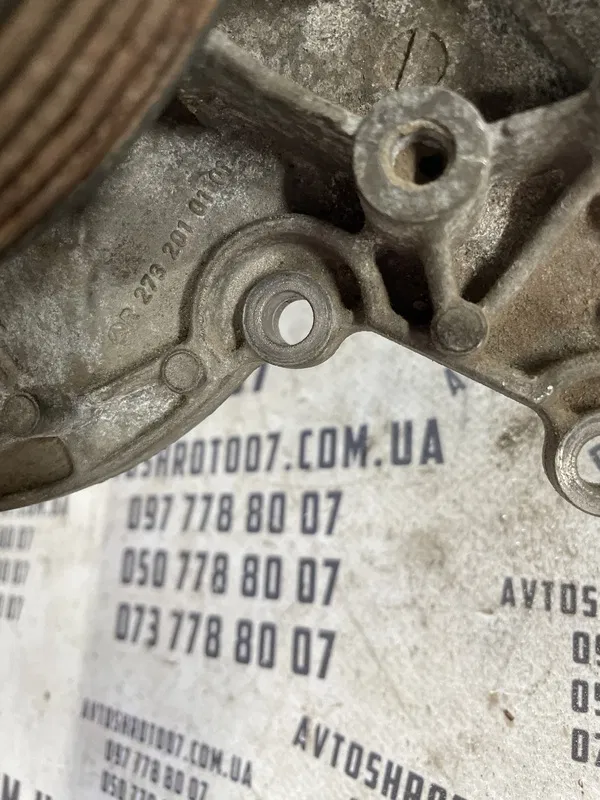 Помпа Mercedes ML W164 (05-11) 5.5 Бензин OEM R2732010101