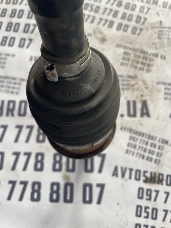 Привід задній Lexus RX 350 (08-15) 3.5 бензин OEM 34682