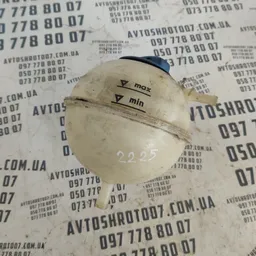Бачок розширювальний Volkswagen Passat B5 OEM 701121407b