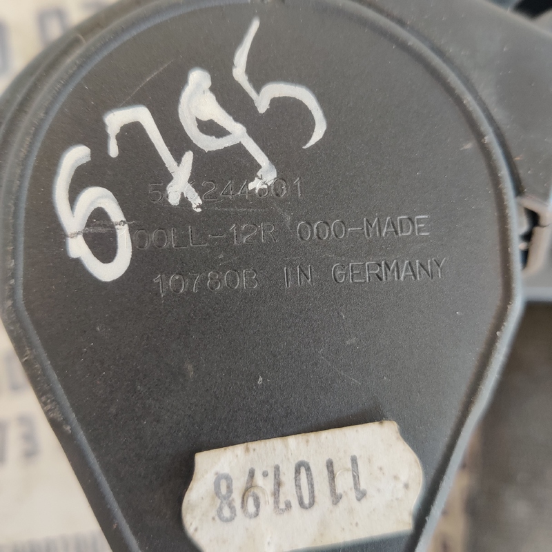 Ремінь безпеки BMW 320 E46 98-05 перед. правий OEM 566244601