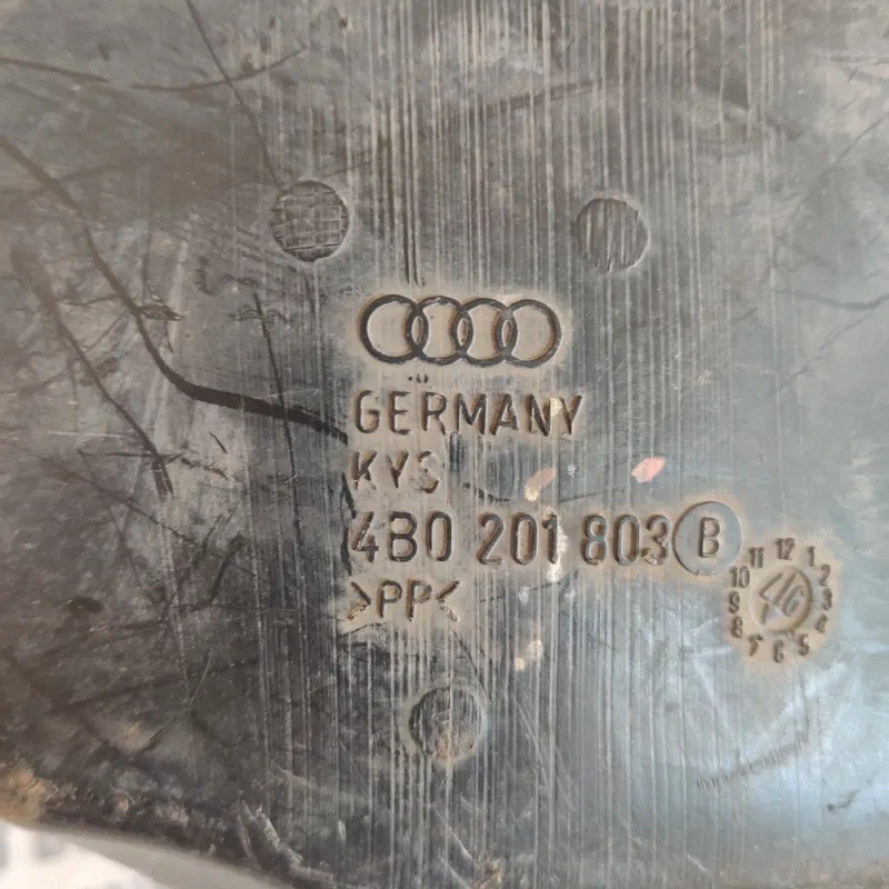 Адсорбер Audi A6 C5 (97-05) 4b0201803b