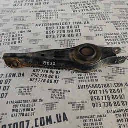 Ричаг Kia Sorento 2 (09-15) задній лівий OEM 552102p000