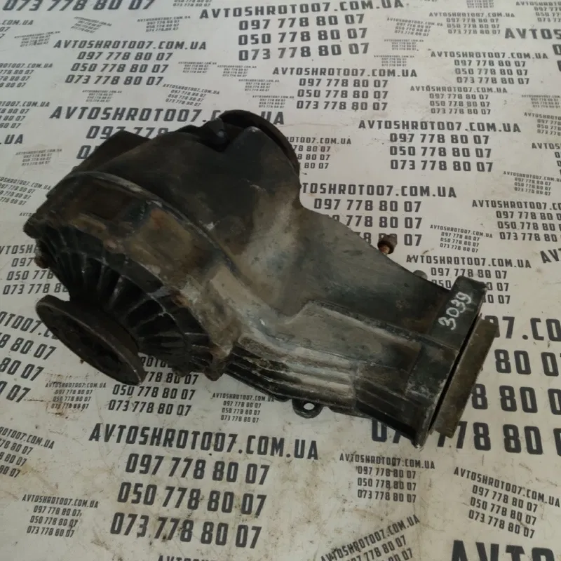 Редуктор Audi A8 D2 (94-02) 4.2 бензин задній OEM DNW