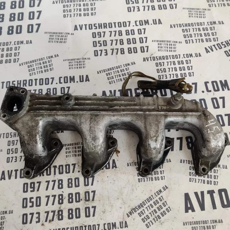 Впускний колектор Chrysler Voyager 3 (96-00) 91042043h