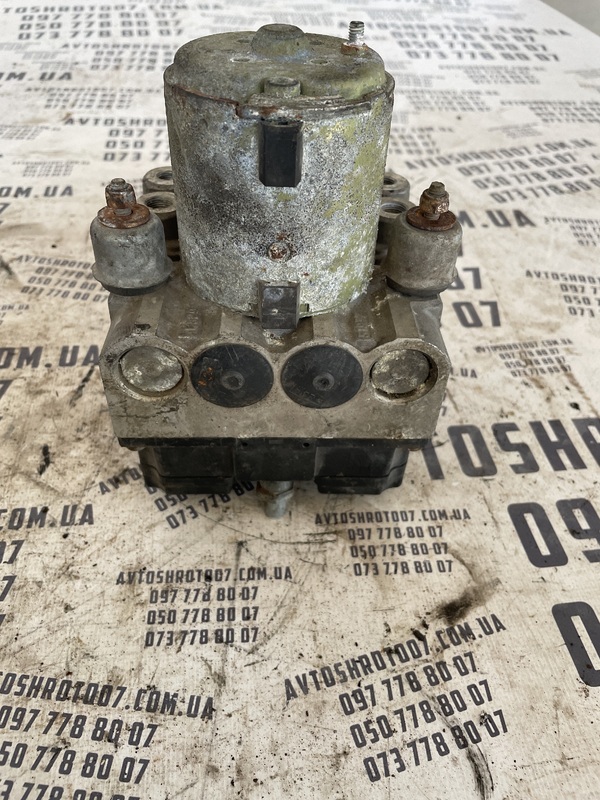 Блок ABS Audi A4 B5 (94-01) 1.8 бензин OEM 8D0614111