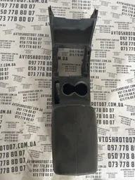 Консоль центральна Kia Sorento 2 (09-14) OEM VEMOTIO