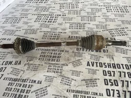 Привід Jaguar X-Type I (01-09) 2.5 бензин задній OEM 822050