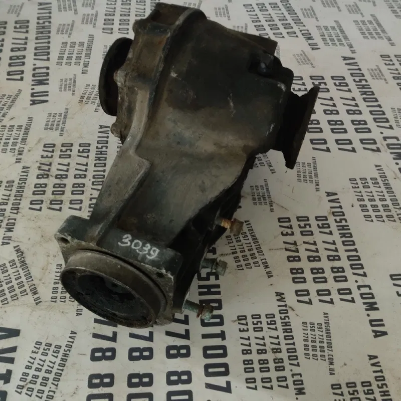 Редуктор Audi A8 D2 (94-02) 4.2 бензин задній OEM DNW