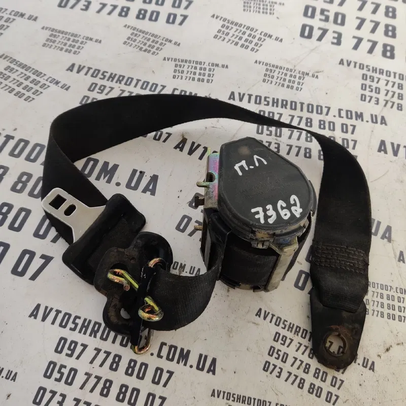 Ремінь безпеки Ford Focus (98-04) перед. лівий OEM 560630900