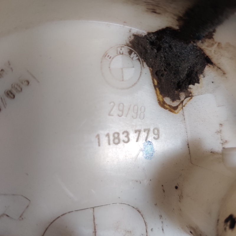 Датчик рівня палива BMW 3 E46 320 (98-05) OEM 1183779