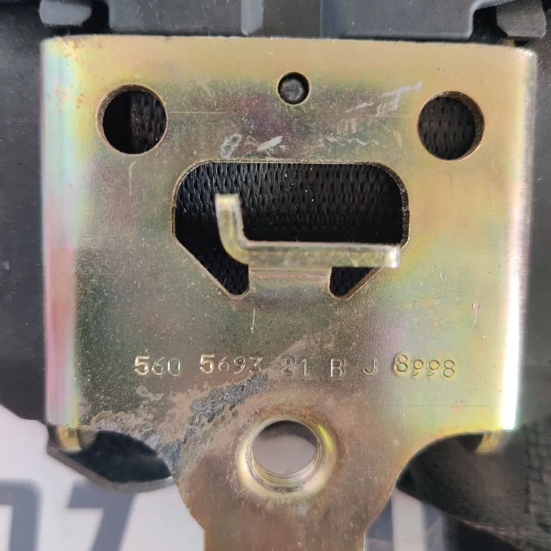 Ремінь безпеки BMW 320 E46 (98-05) перед. лів. OEM 566244501