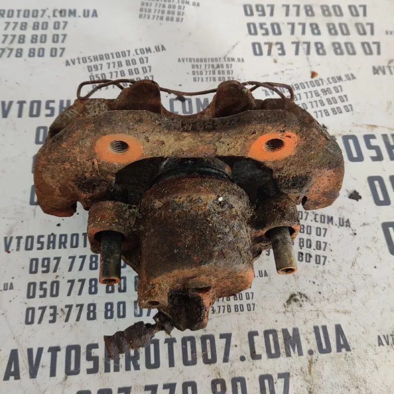 Тормозний супорт Mazda 3 BK (03-09) перед. прав. OEM 1708007