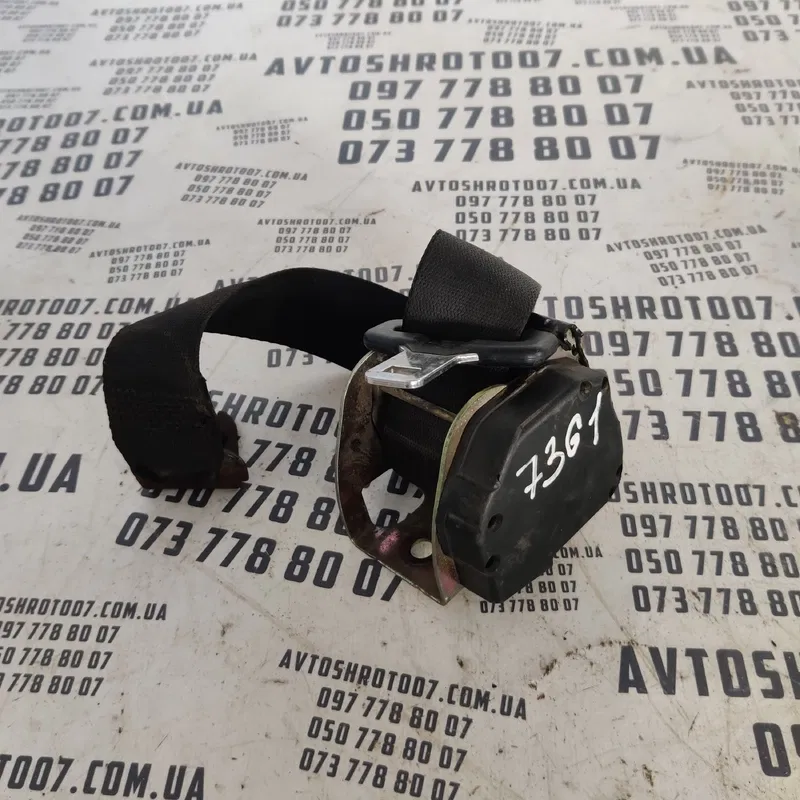 Ремінь безпеки Ford Focus MK1 98-04 задній OEM 98ABA611B68BP
